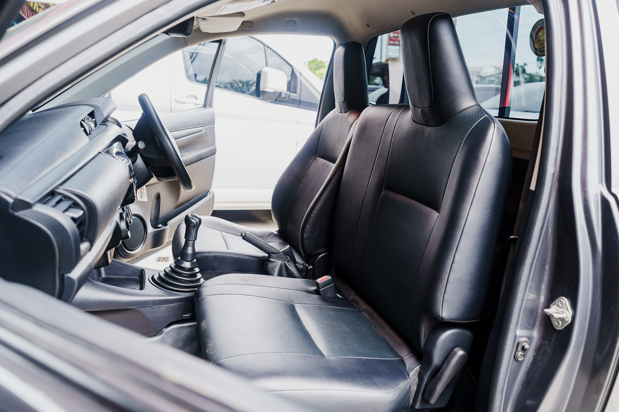 รถยนต์มือสอง นอบ ออโต้คาร์ รถยนต์มือสอง นอบ ออโต้คาร์