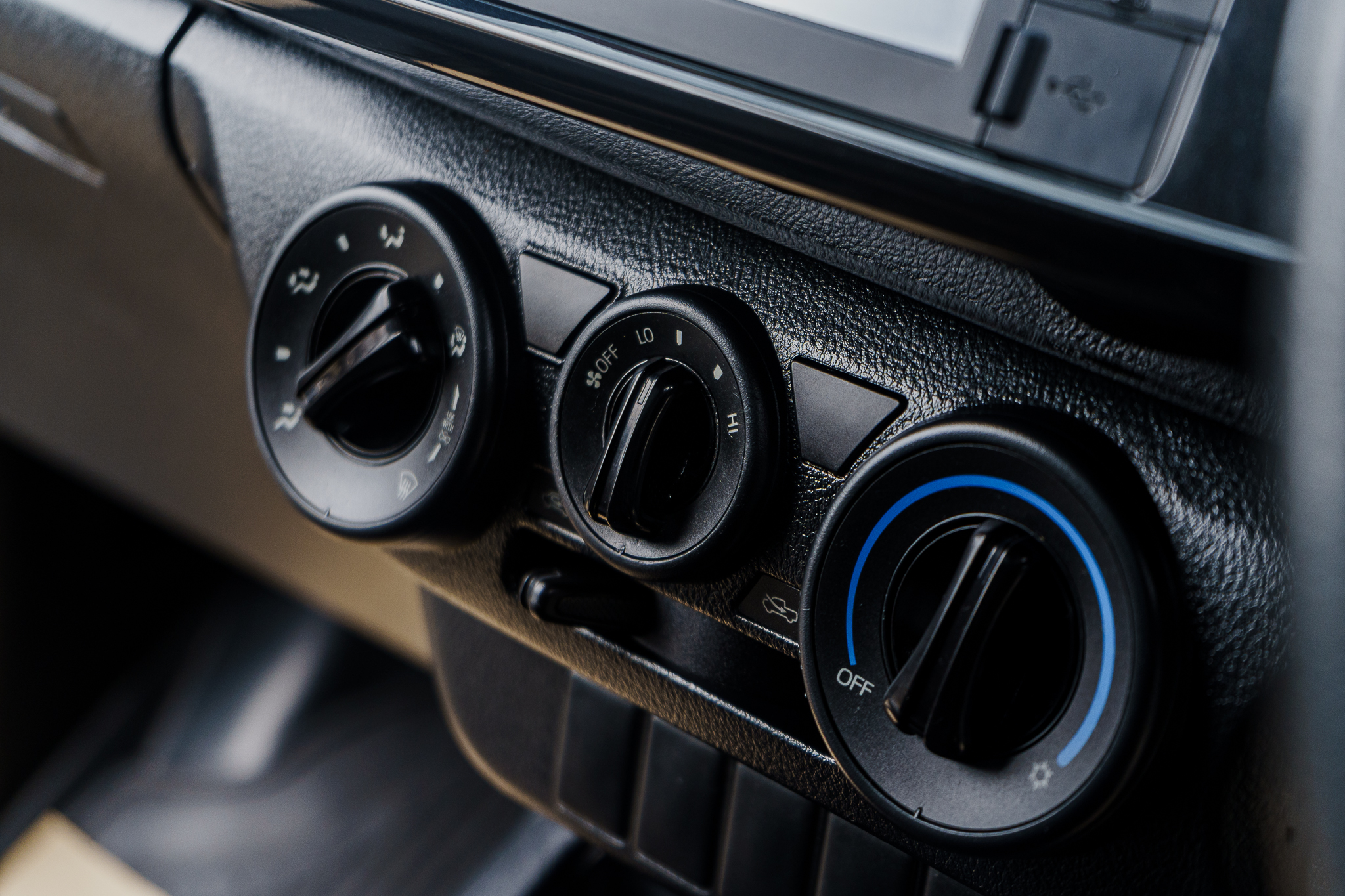 รถยนต์มือสอง นอบ ออโต้คาร์ รถยนต์มือสอง นอบ ออโต้คาร์