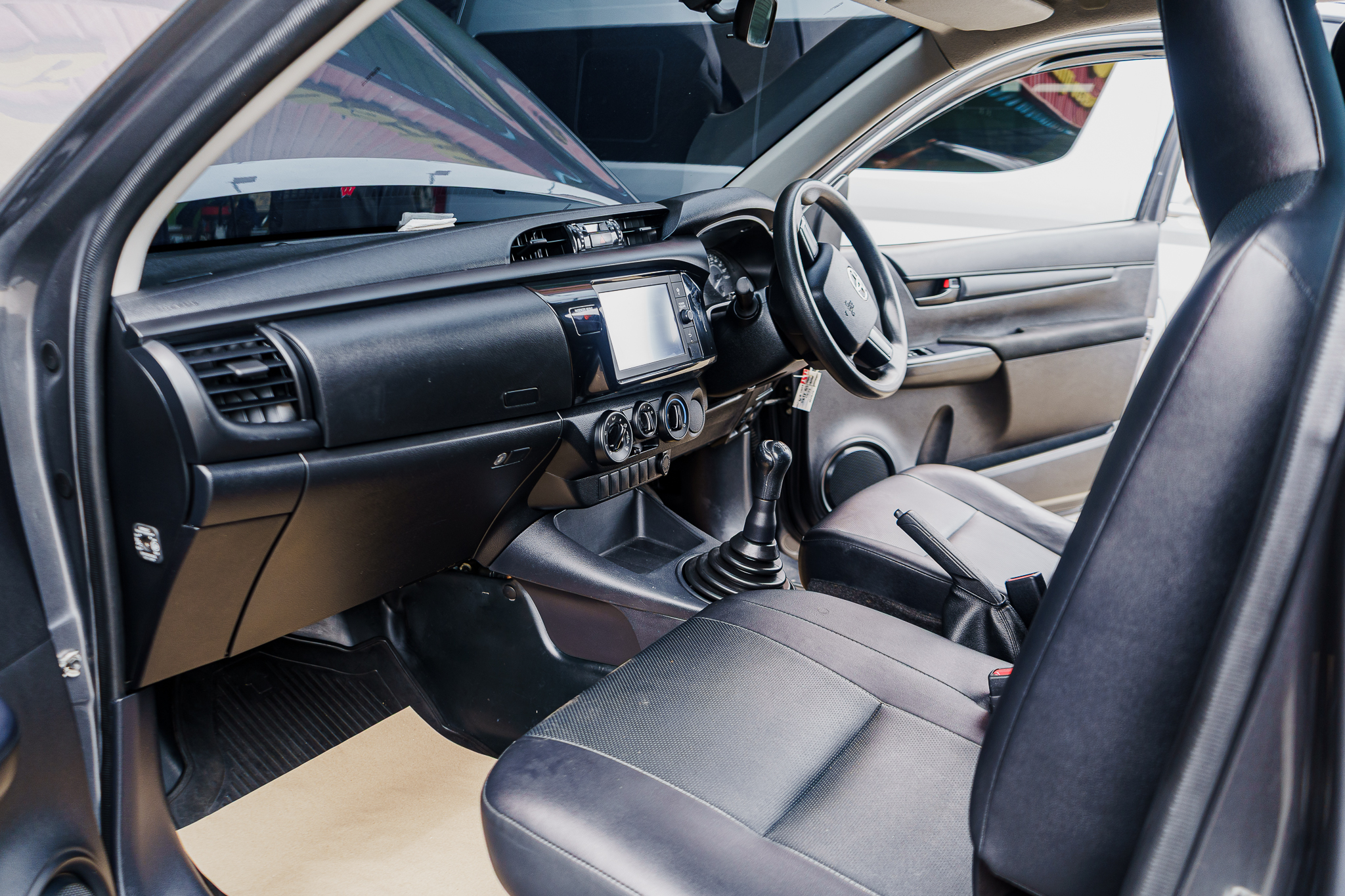 รถยนต์มือสอง นอบ ออโต้คาร์ รถยนต์มือสอง นอบ ออโต้คาร์