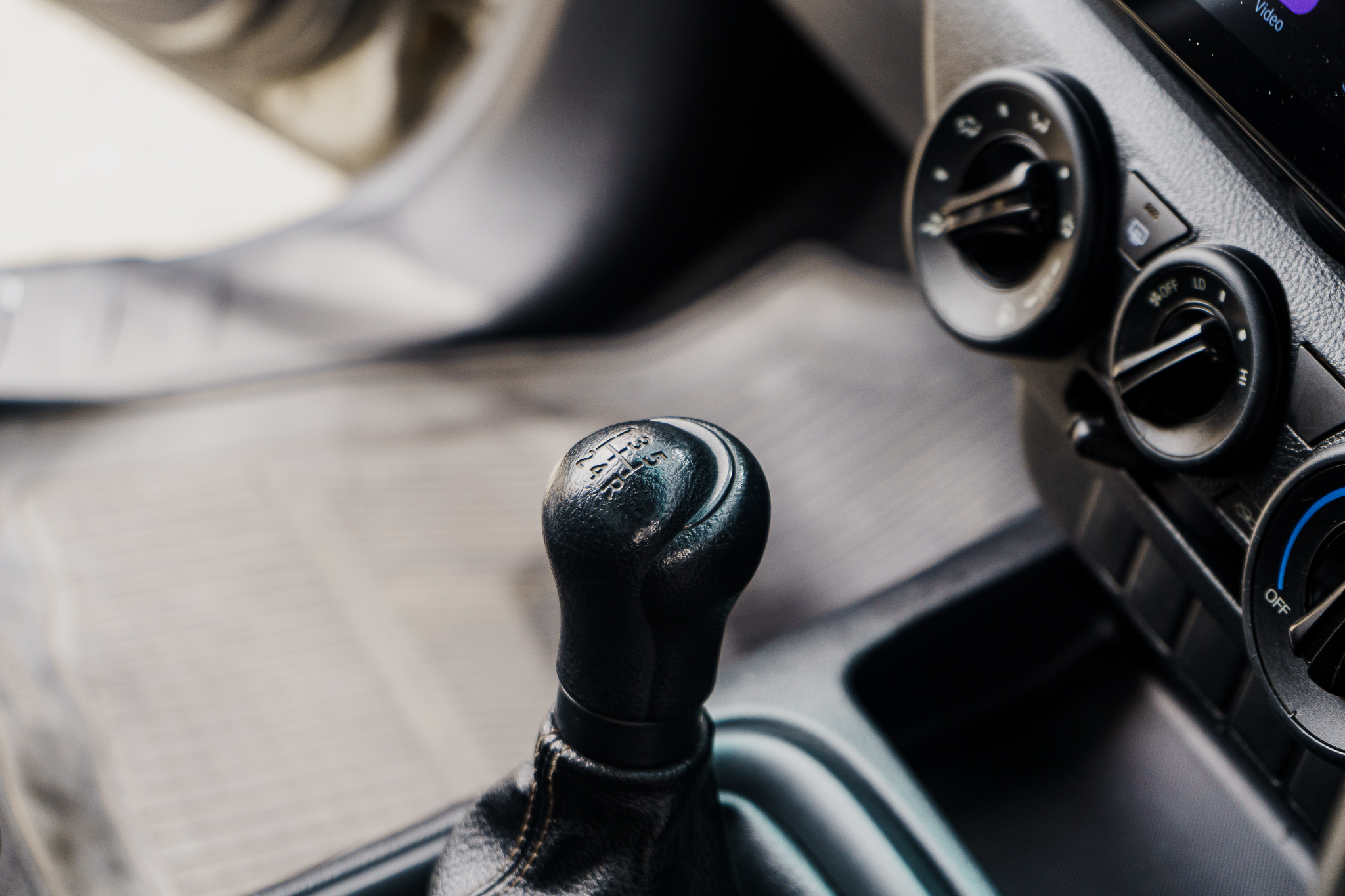 รถยนต์มือสอง นอบ ออโต้คาร์ รถยนต์มือสอง นอบ ออโต้คาร์