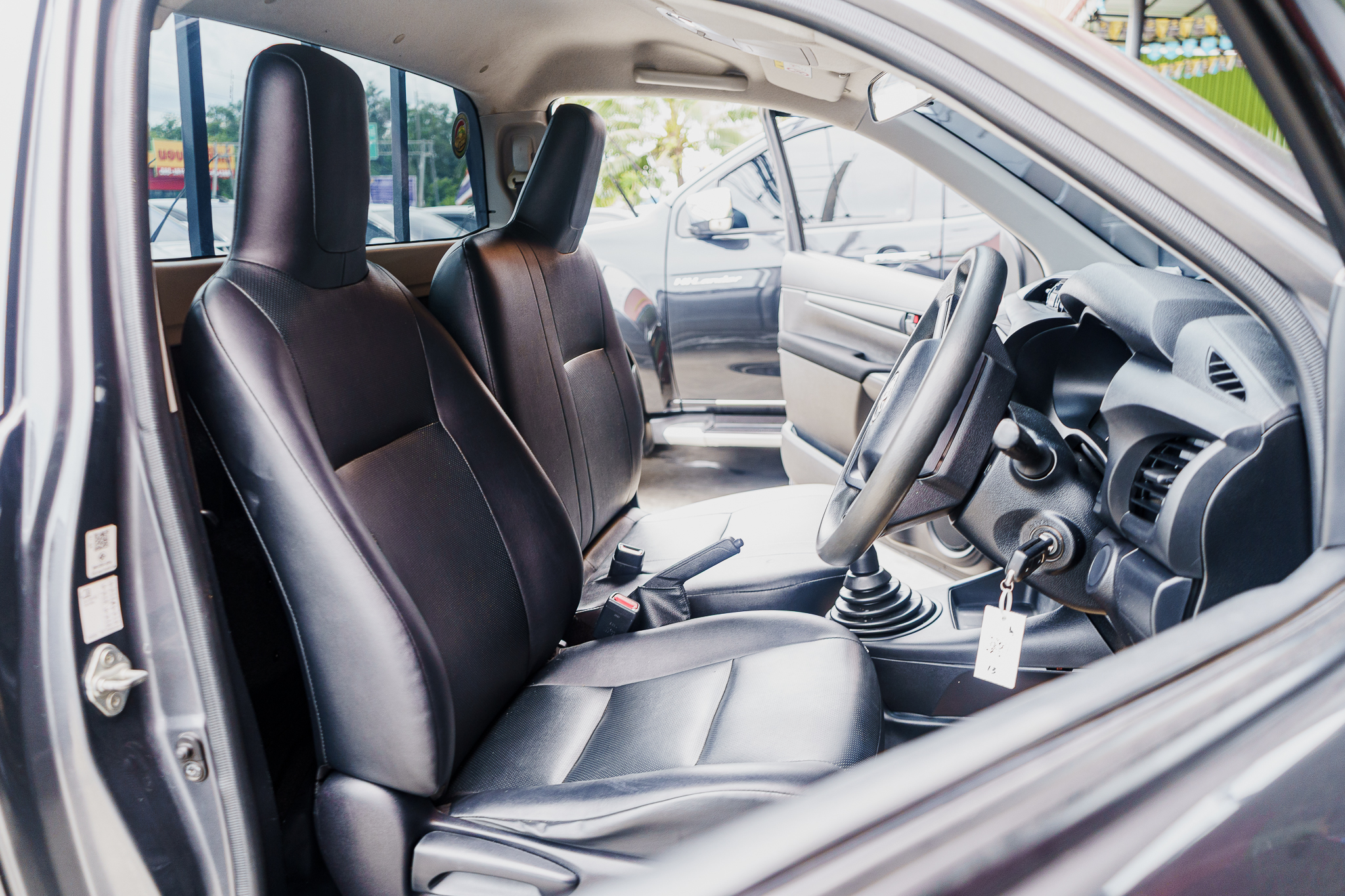 รถยนต์มือสอง นอบ ออโต้คาร์ รถยนต์มือสอง นอบ ออโต้คาร์